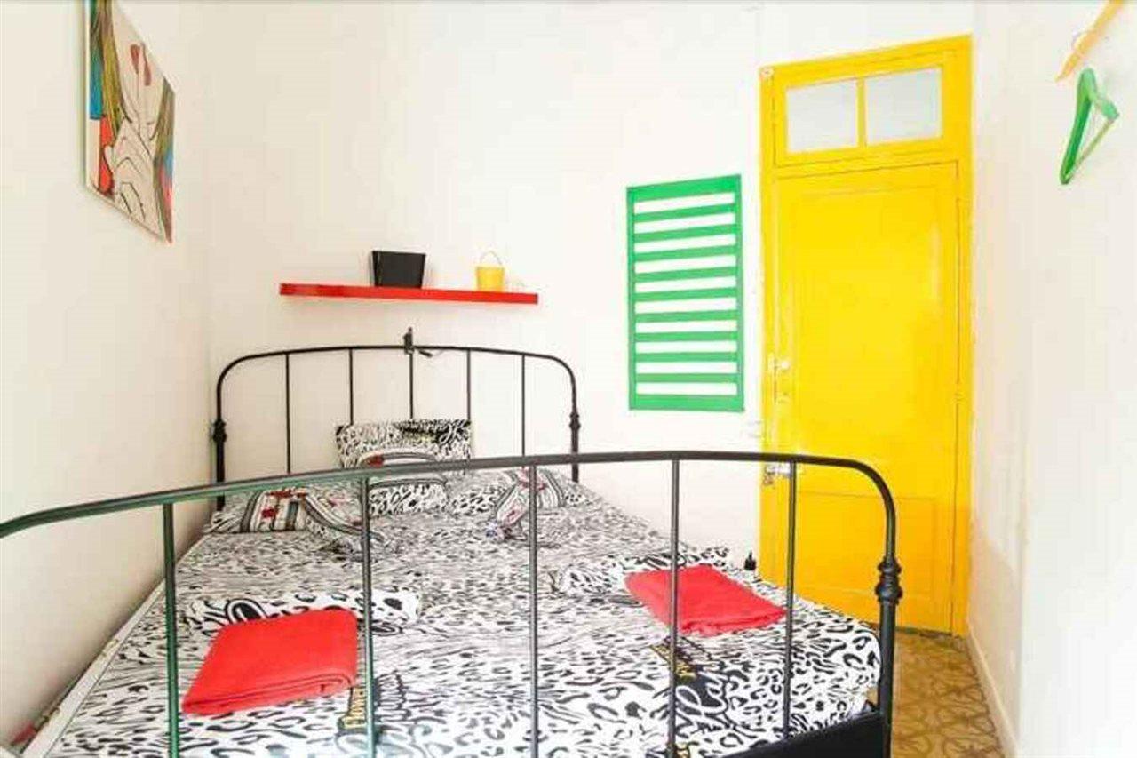 Casa Trianon Bed & Breakfast Barcelona Exterior photo