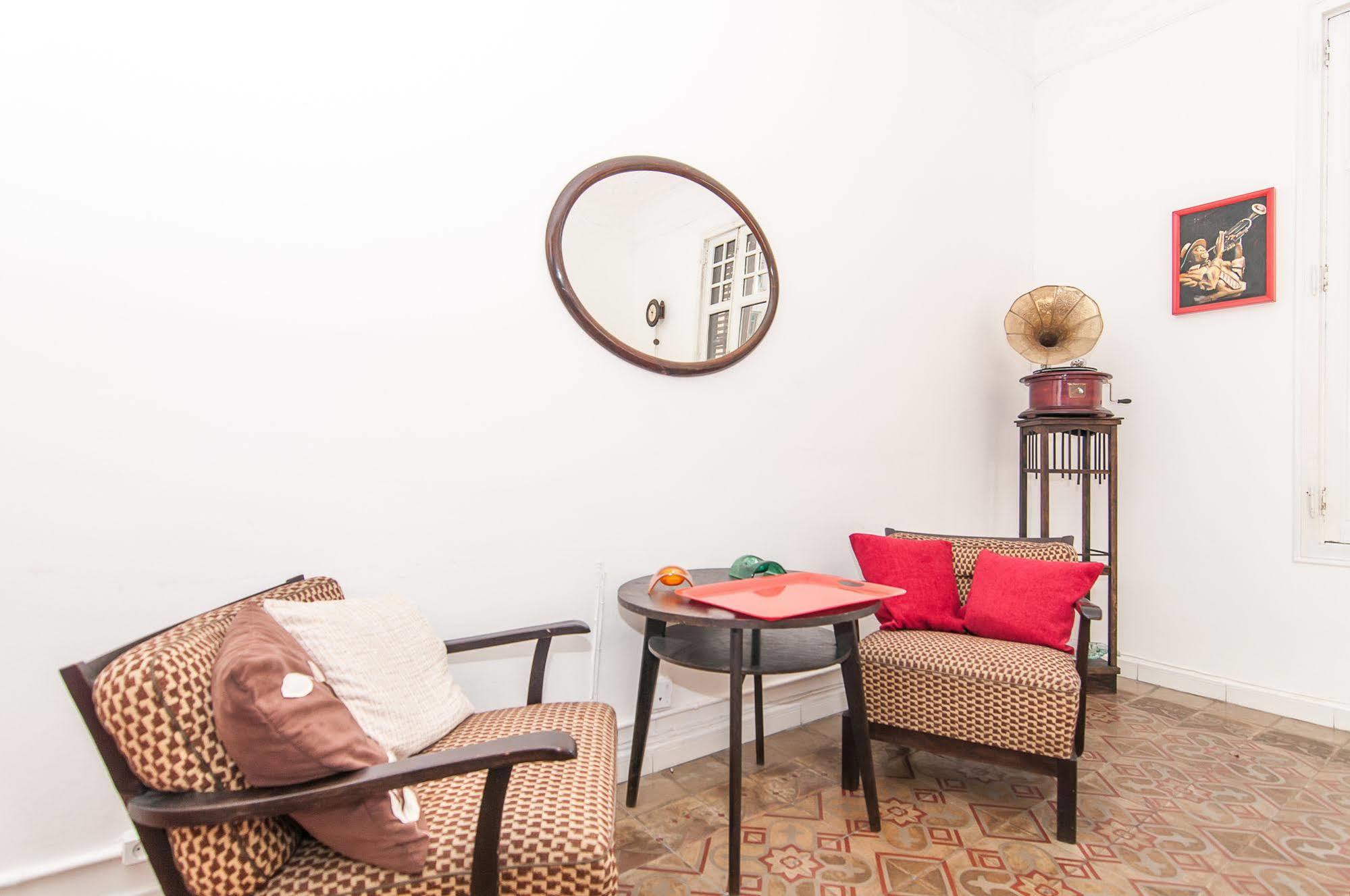 Casa Trianon Bed & Breakfast Barcelona Exterior photo