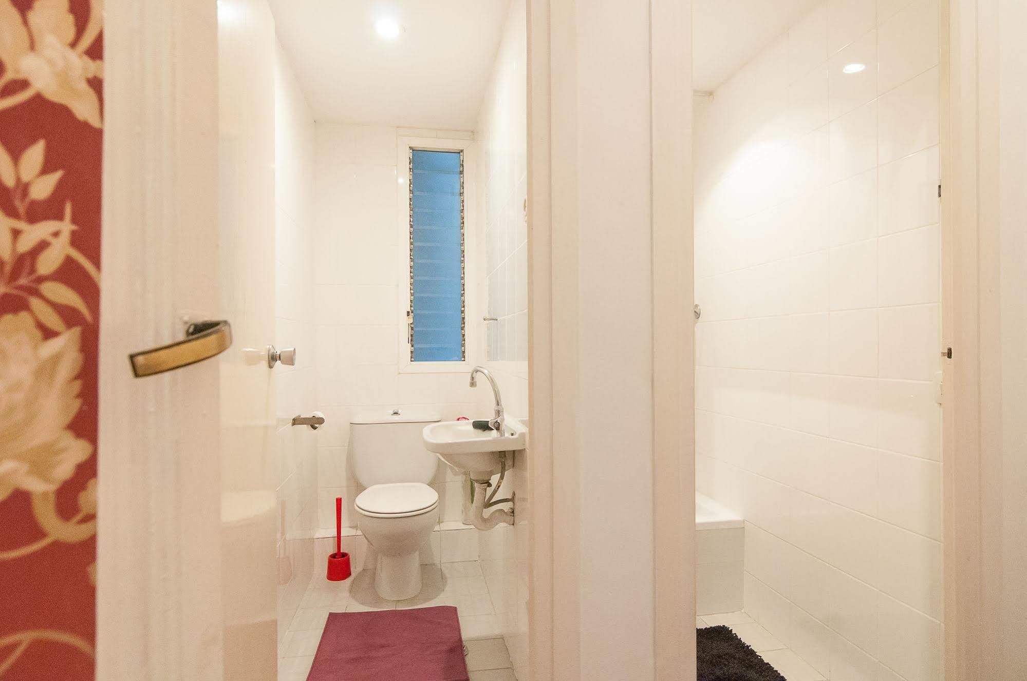Casa Trianon Bed & Breakfast Barcelona Exterior photo